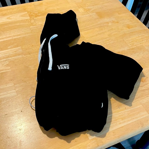 Vans Sweaters - Vans Vine Crop Hoodie
